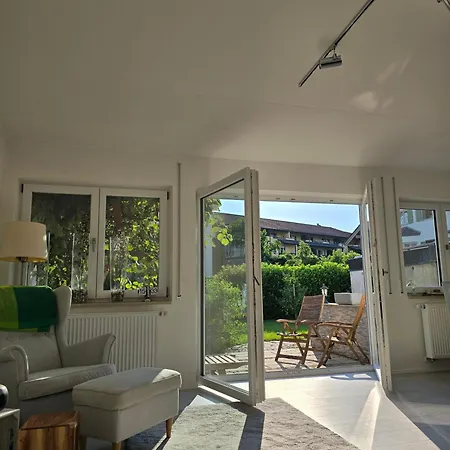 Nyaraló Charmantes Haus Mit Eigenem Garten *