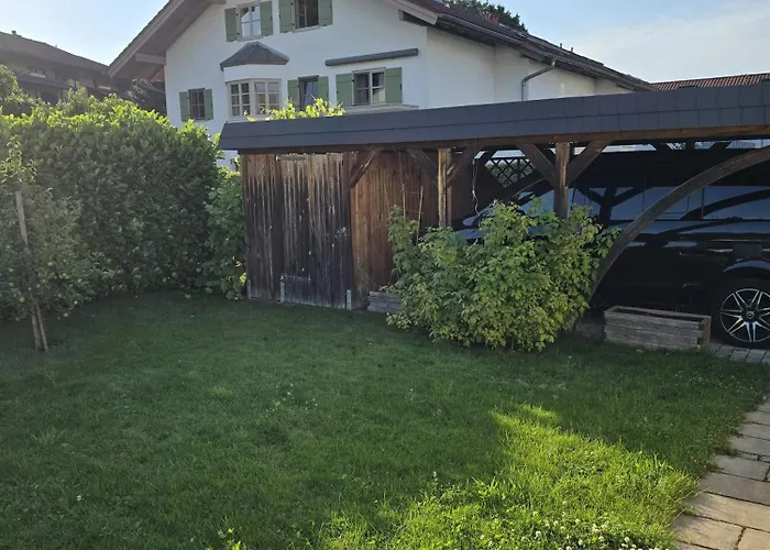 Charmantes Haus Mit Eigenem Garten Ferienhaus *